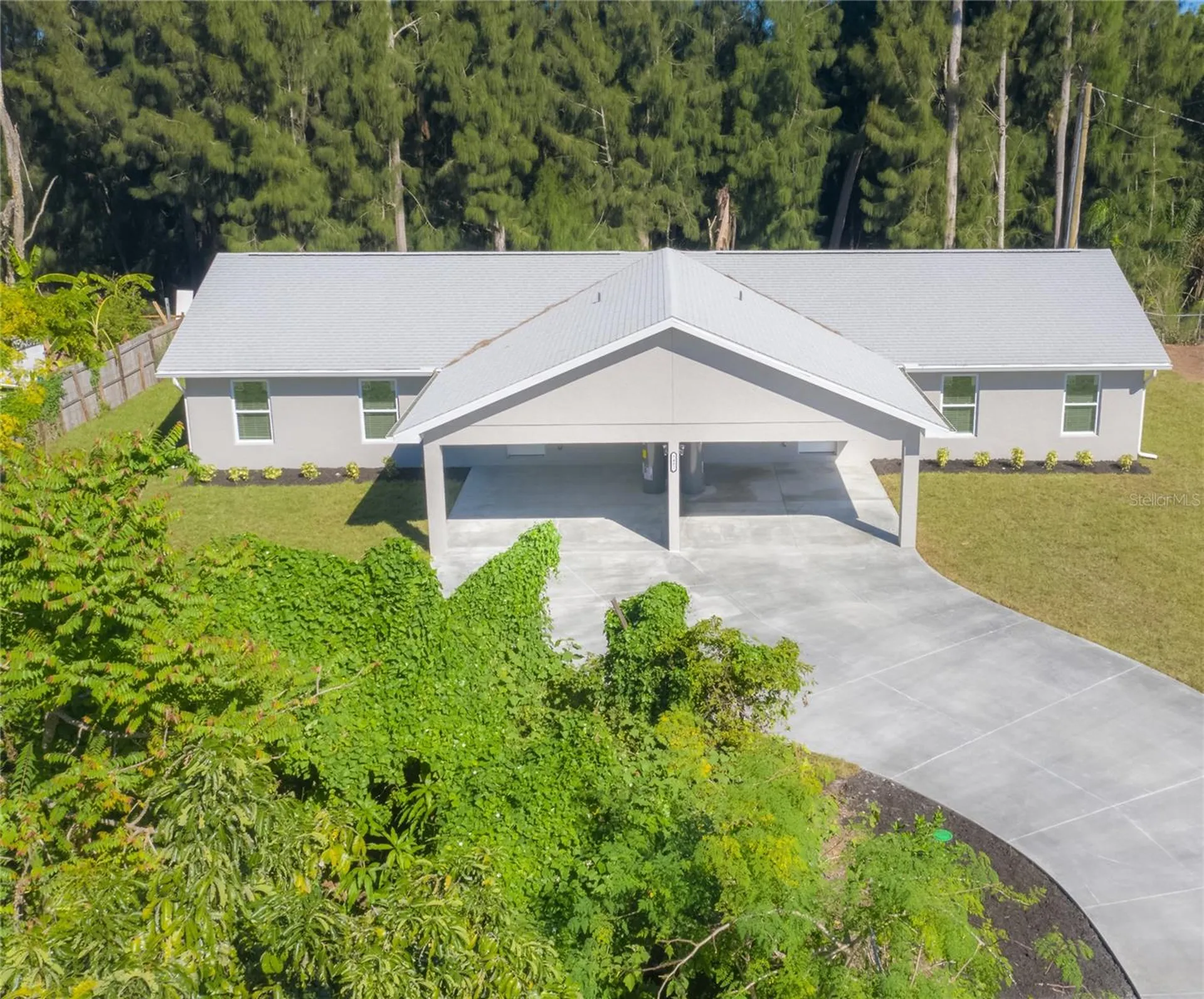 2311 54th Avenue Drive W Bradenton FL 34207