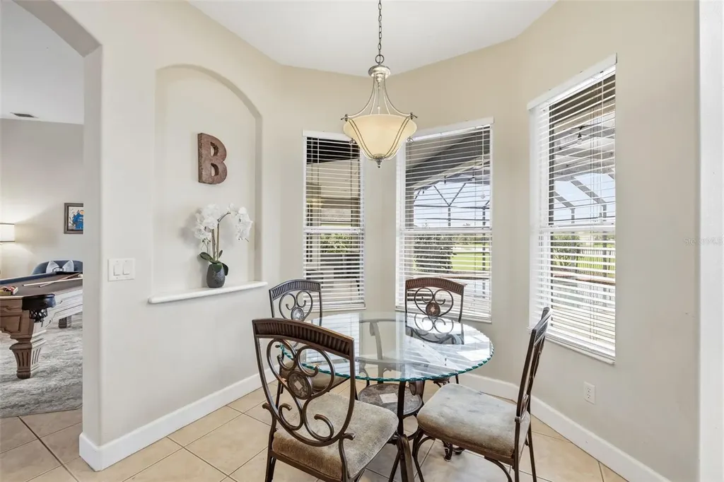 522 Country Meadows Way Bradenton FL 34212