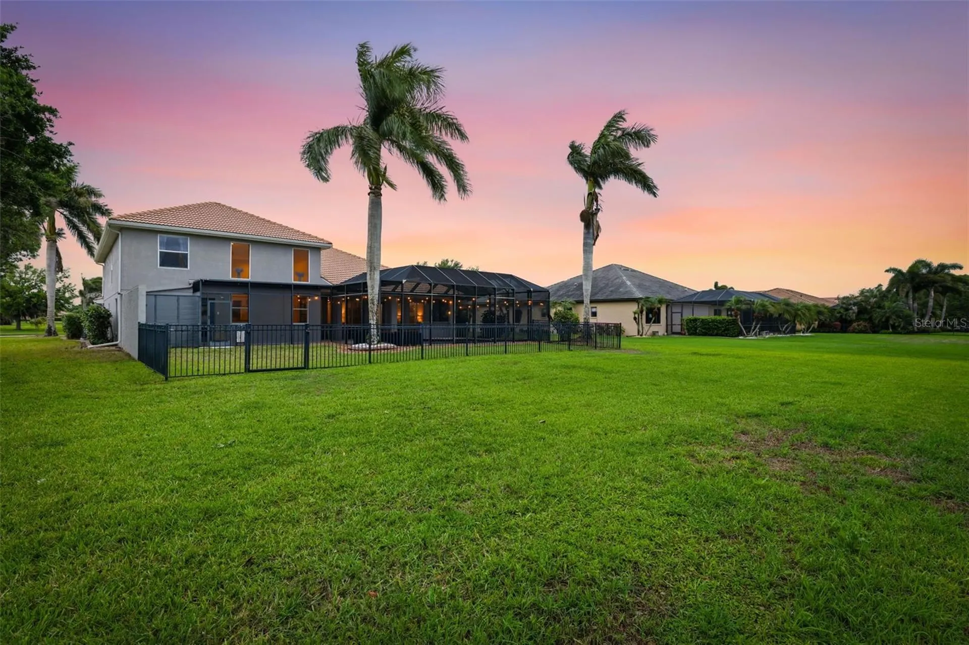 522 Country Meadows Way Bradenton FL 34212