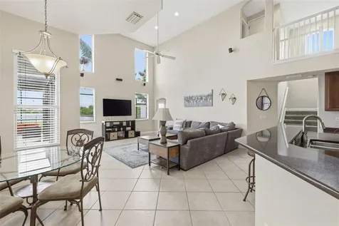 522 Country Meadows Way Bradenton FL 34212