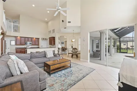 522 Country Meadows Way Bradenton FL 34212