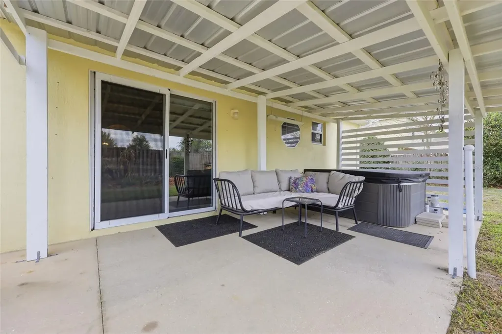 23152 NW 11th Road Newberry FL 32669