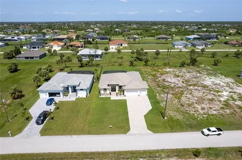235 Rotonda Boulevard S Rotonda West FL 33947