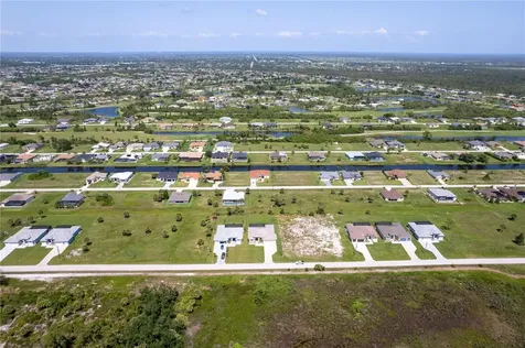235 Rotonda Boulevard S Rotonda West FL 33947