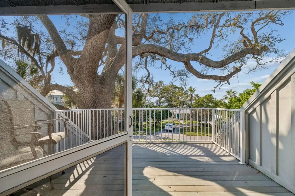 600 N Mayo Street Crystal Beach FL 34681