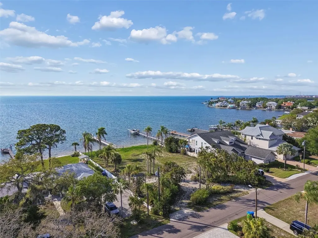 600 N Mayo Street Crystal Beach FL 34681