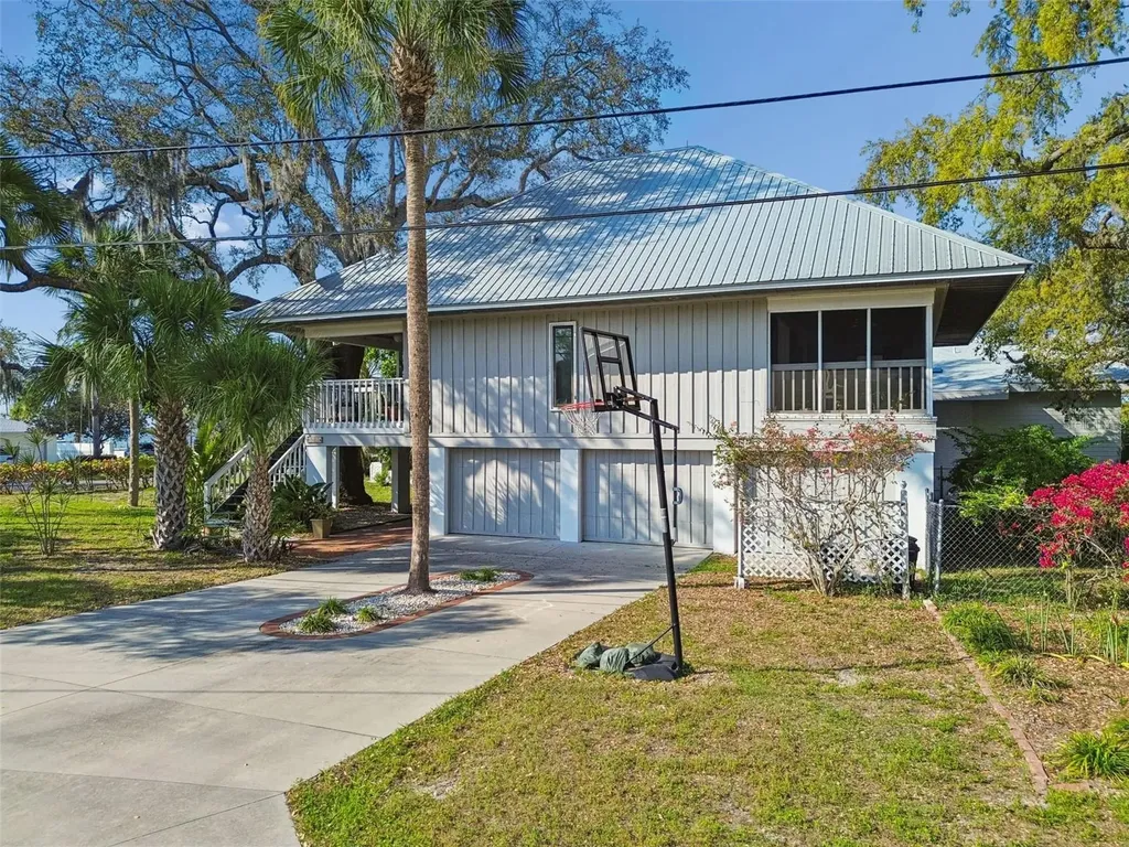 600 N Mayo Street Crystal Beach FL 34681