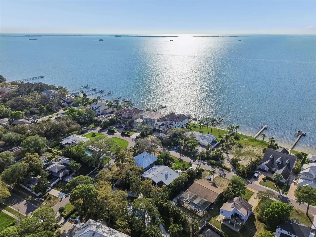 600 N Mayo Street Crystal Beach FL 34681