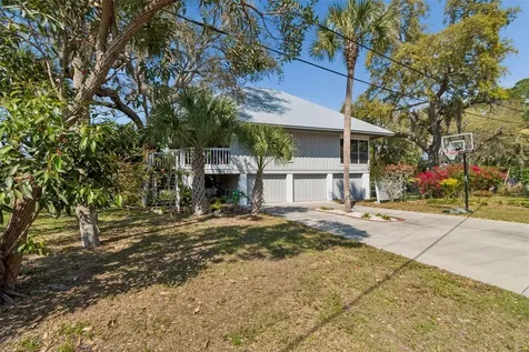 600 N Mayo Street Crystal Beach FL 34681