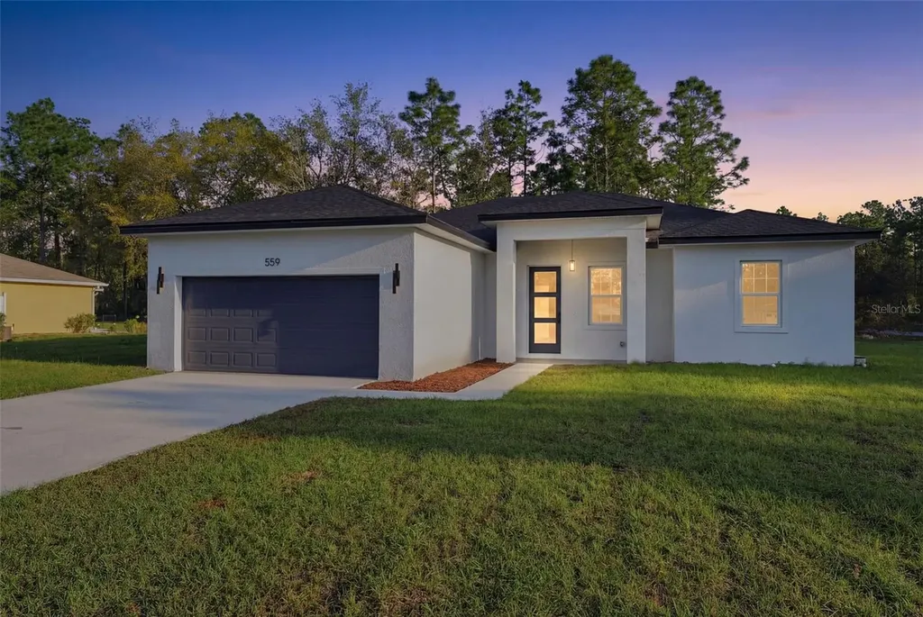 559 W Heronsbill Lane Dunnellon FL 34434
