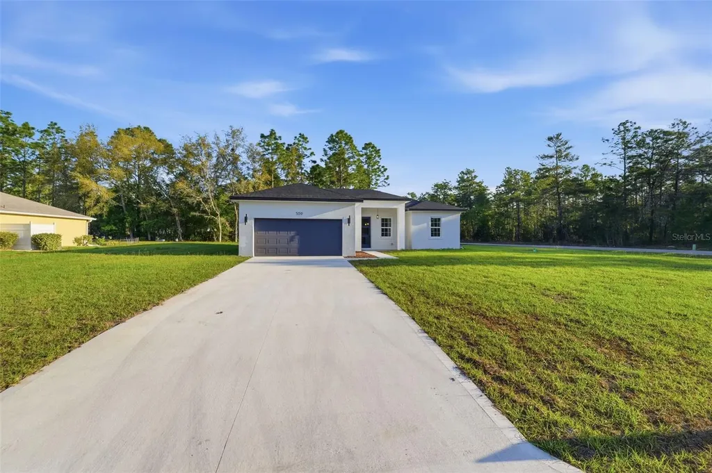559 W Heronsbill Lane Dunnellon FL 34434