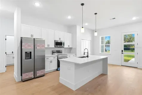 559 W Heronsbill Lane Dunnellon FL 34434
