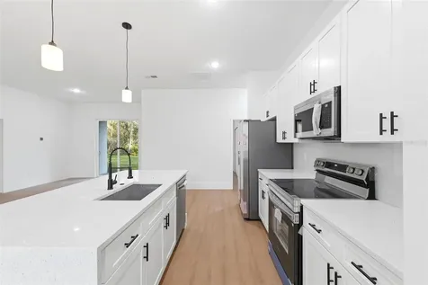 559 W Heronsbill Lane Dunnellon FL 34434