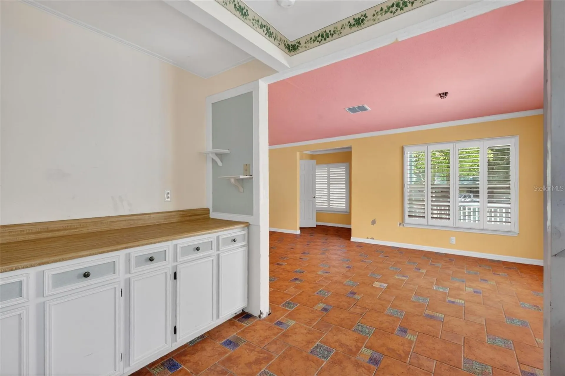 339 N Clayton Street Mount Dora FL 32757