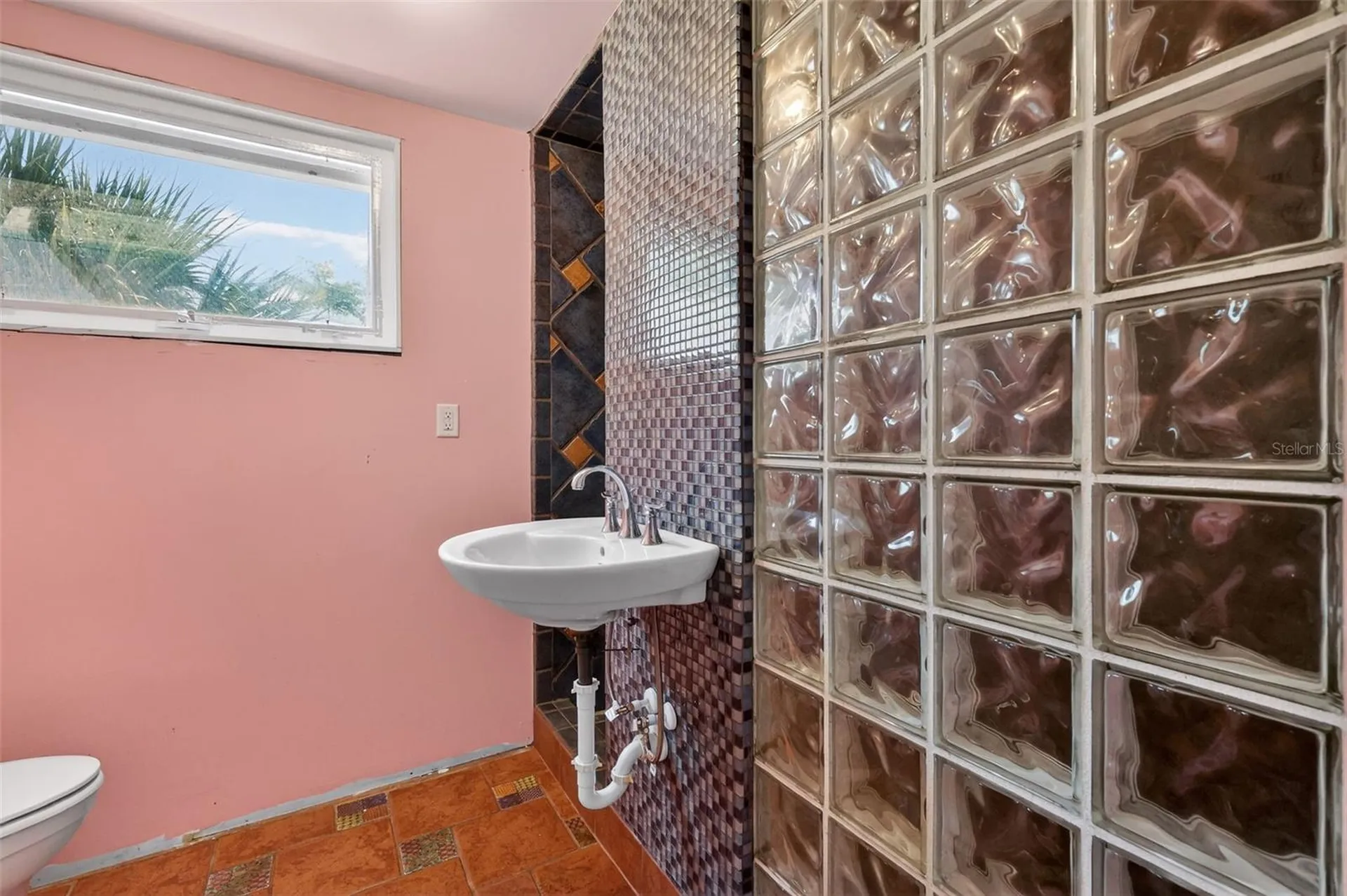 339 N Clayton Street Mount Dora FL 32757