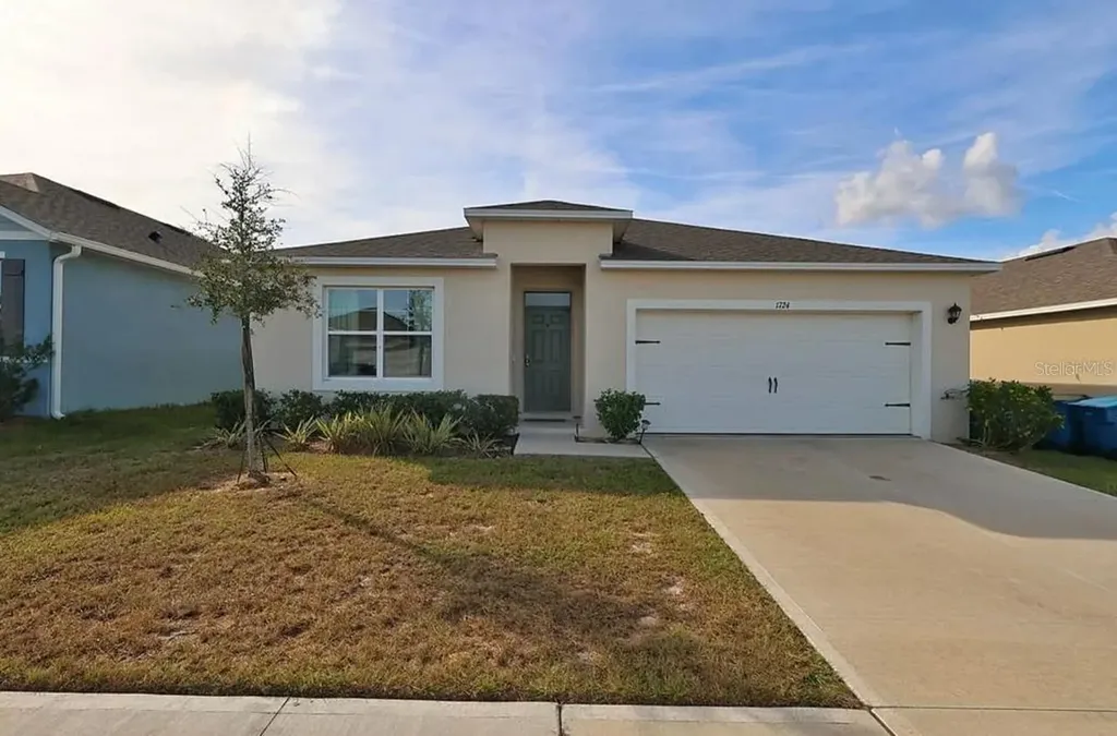 1724 Buckeye Drive Davenport FL 33837