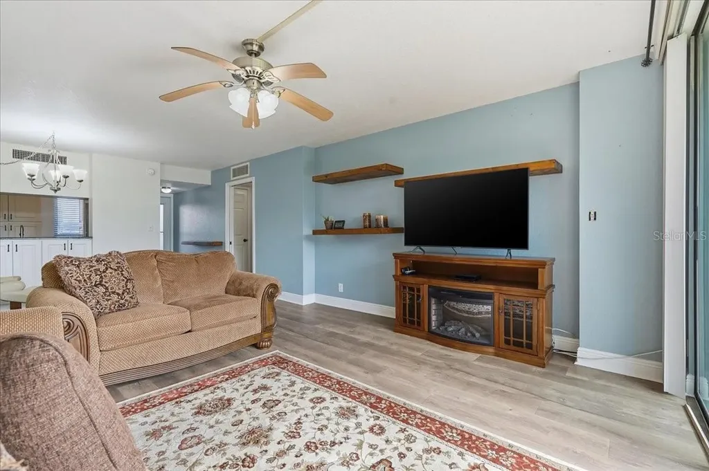 2616 Cove Cay Drive Clearwater FL 33760
