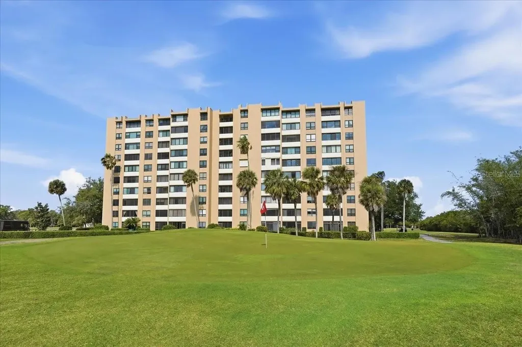 2616 Cove Cay Drive Clearwater FL 33760