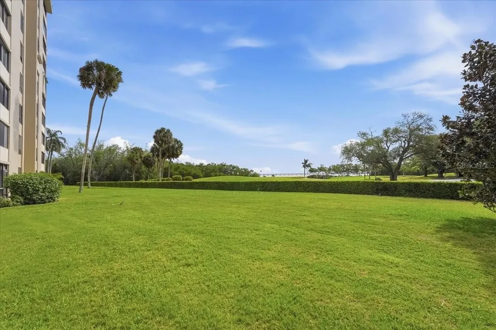 2616 Cove Cay Drive Clearwater FL 33760