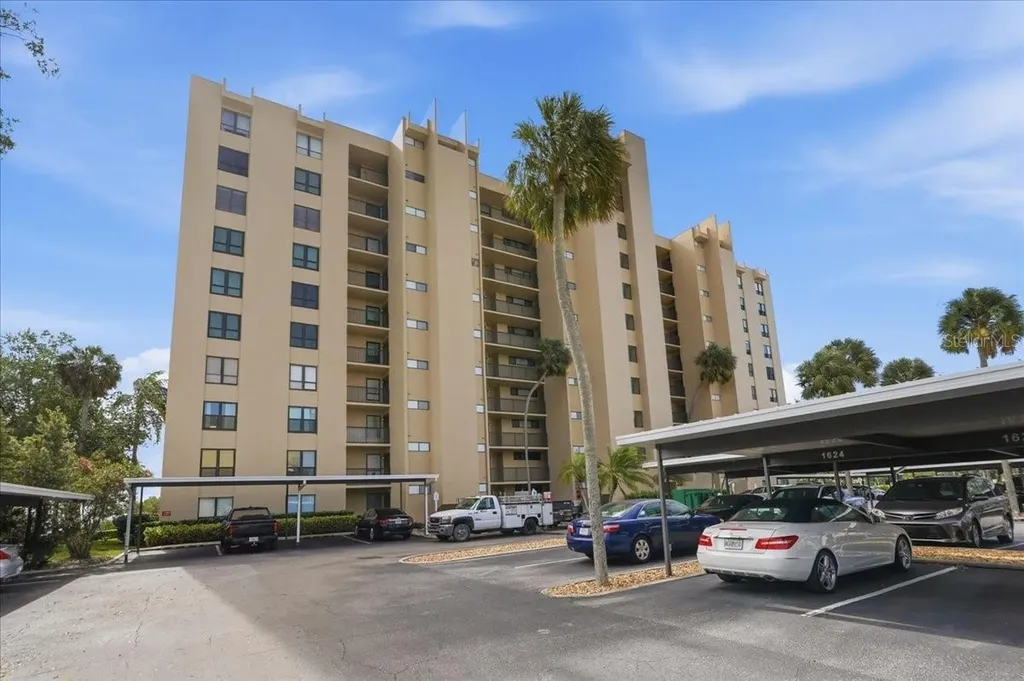 2616 Cove Cay Drive Clearwater FL 33760