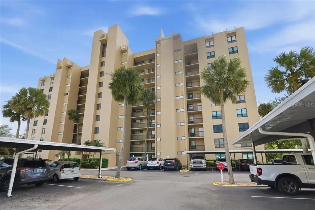 2616 Cove Cay Drive Clearwater FL 33760