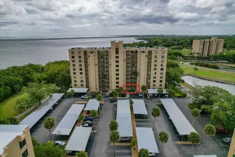 2616 Cove Cay Drive Clearwater FL 33760