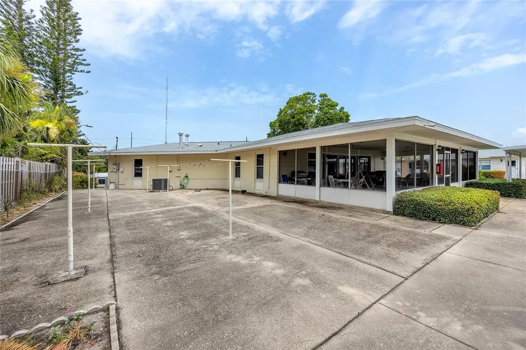 12400 Park Boulevard Seminole FL 33772