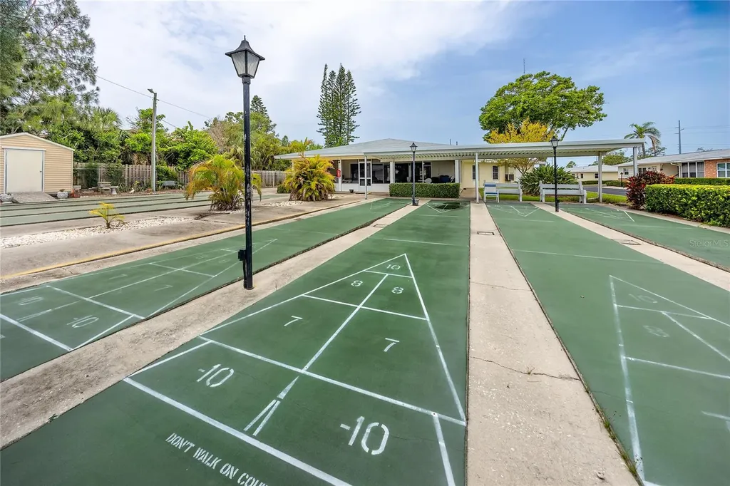 12400 Park Boulevard Seminole FL 33772