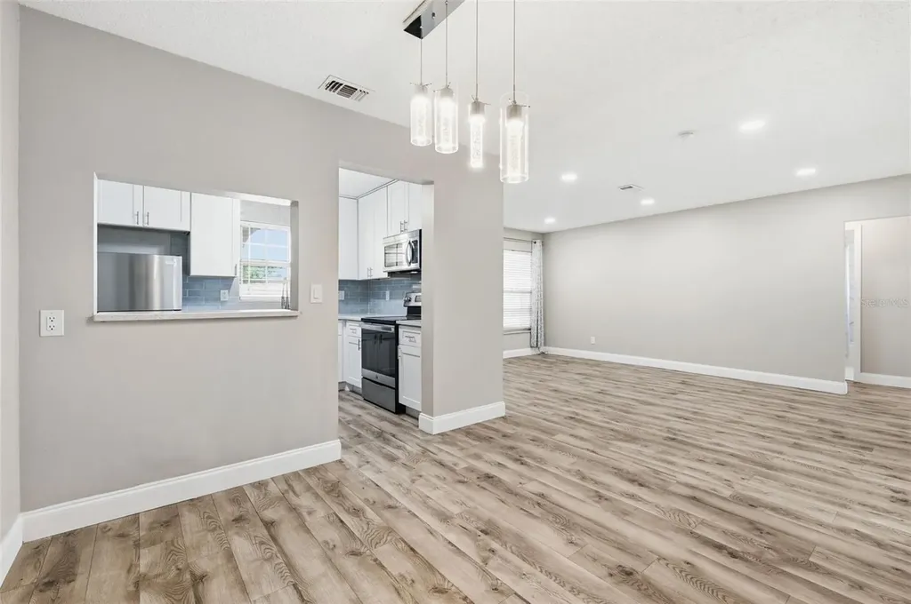 9993 86th Street Seminole FL 33777
