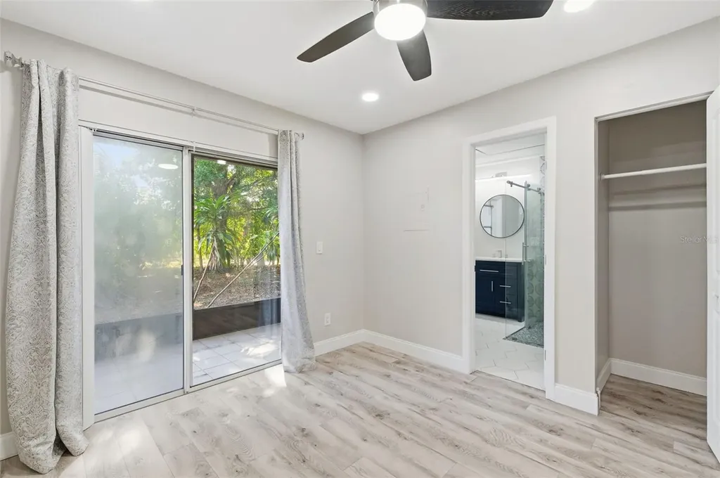 9993 86th Street Seminole FL 33777
