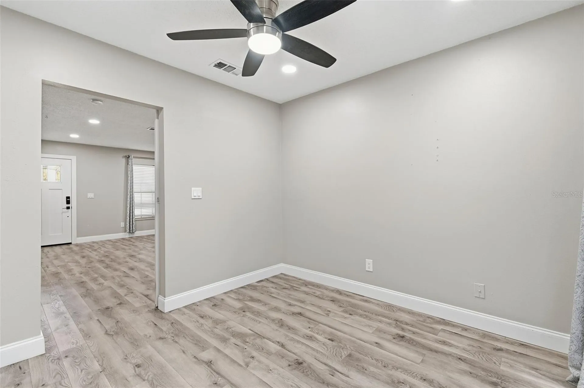 9993 86th Street Seminole FL 33777
