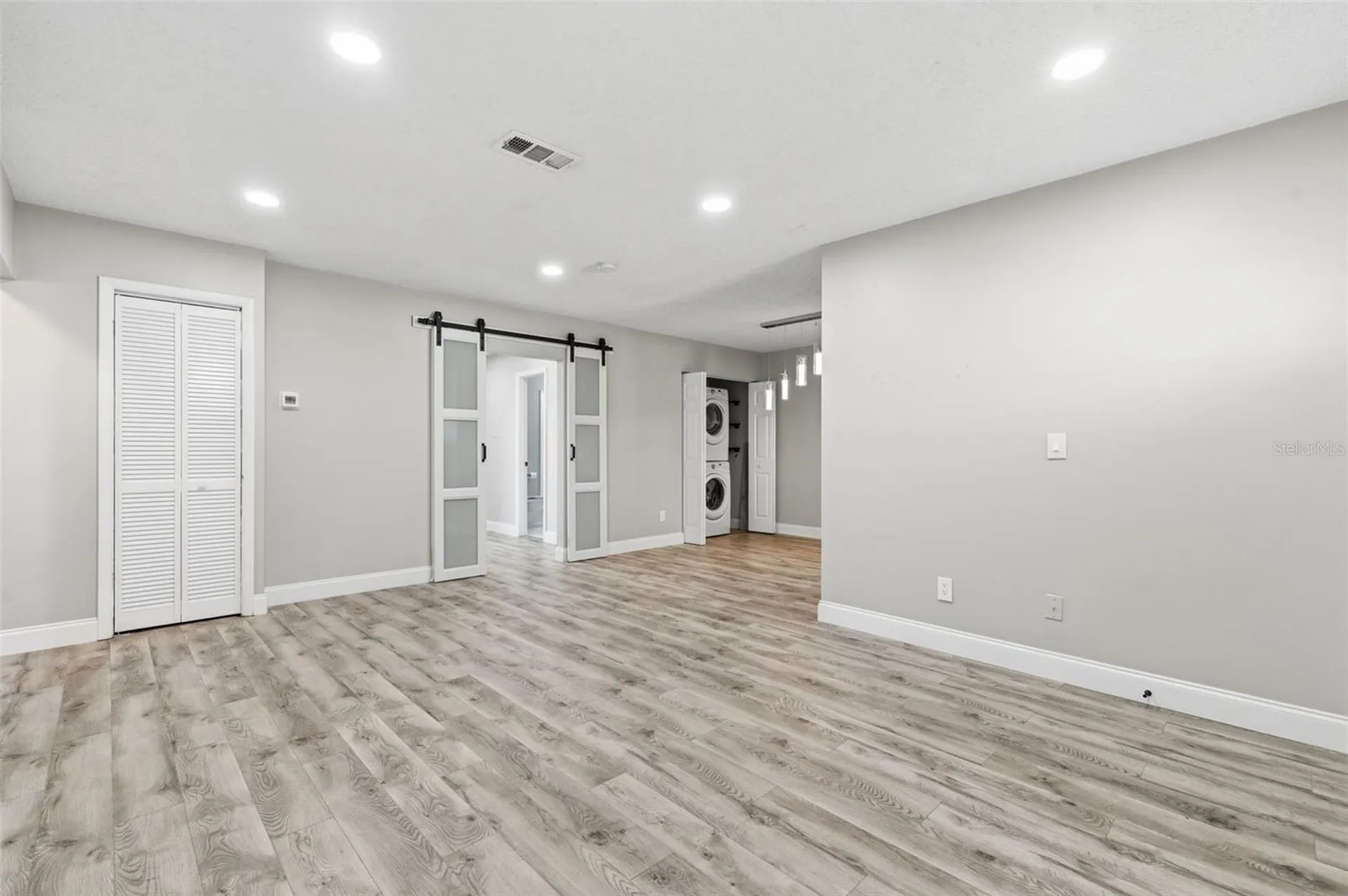 9993 86th Street Seminole FL 33777