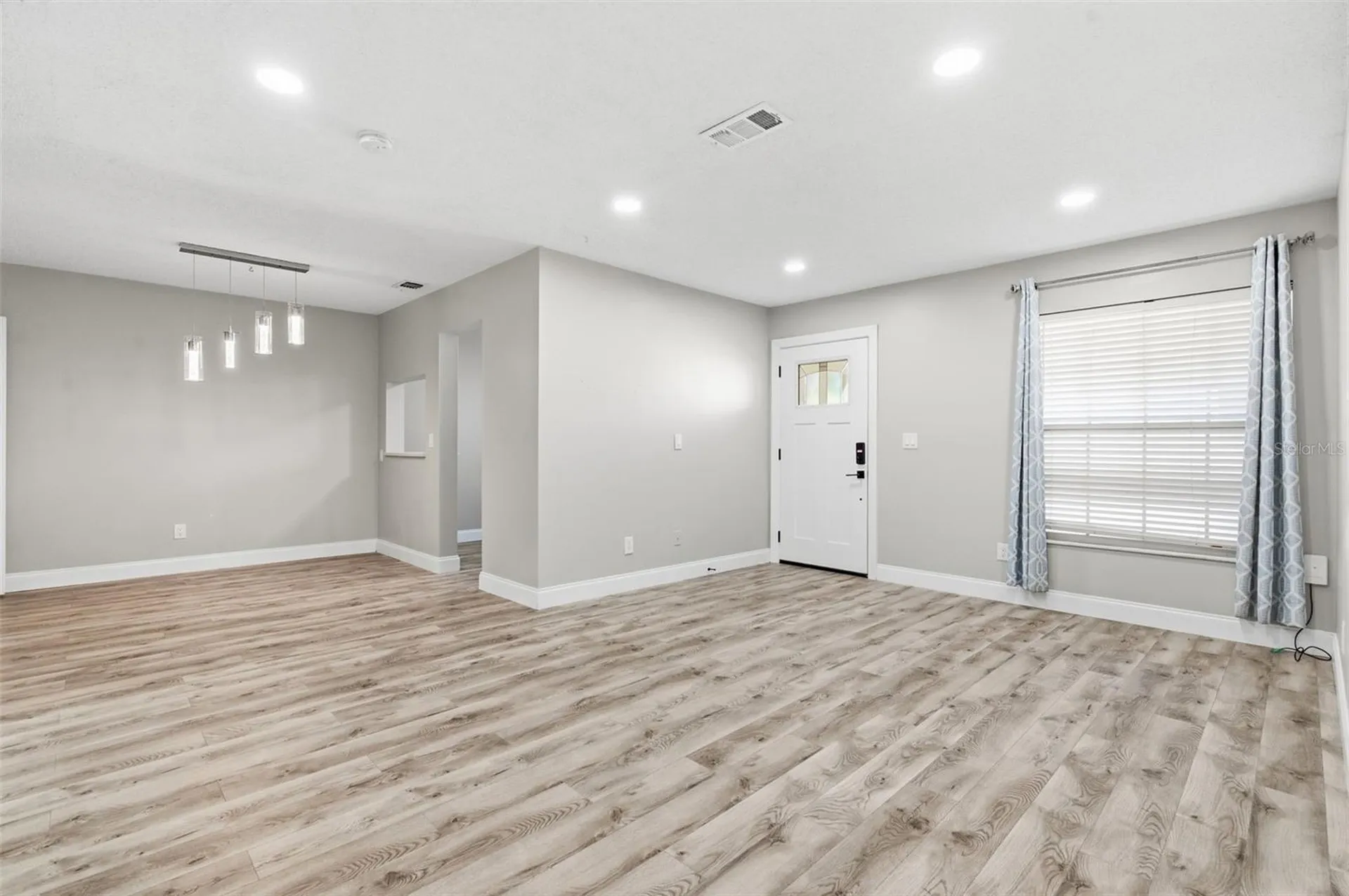 9993 86th Street Seminole FL 33777