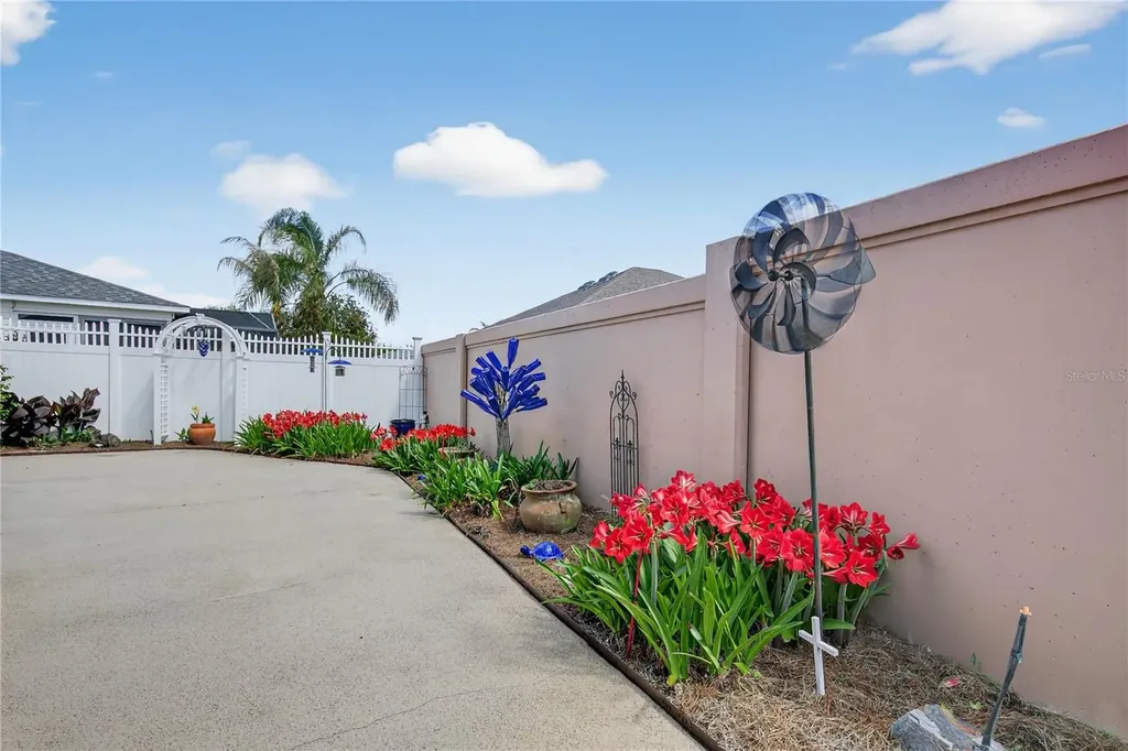 1147 Elizabeth Court The Villages FL 32162