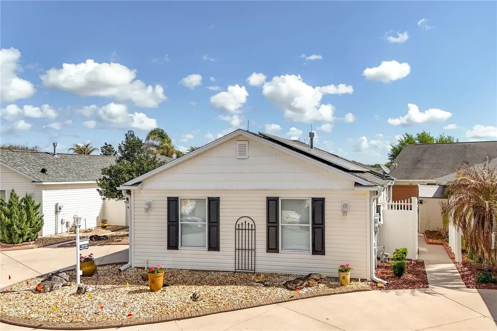 1147 Elizabeth Court The Villages FL 32162