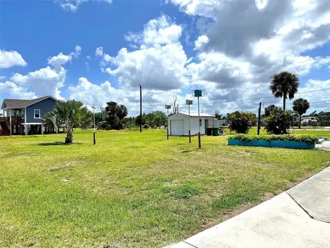 14453 Armada Road Port Charlotte FL 33953