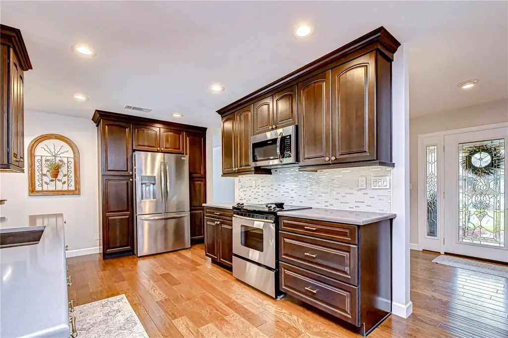 20 Fernbrook Road Oldsmar FL 34677