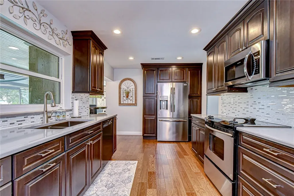 20 Fernbrook Road Oldsmar FL 34677