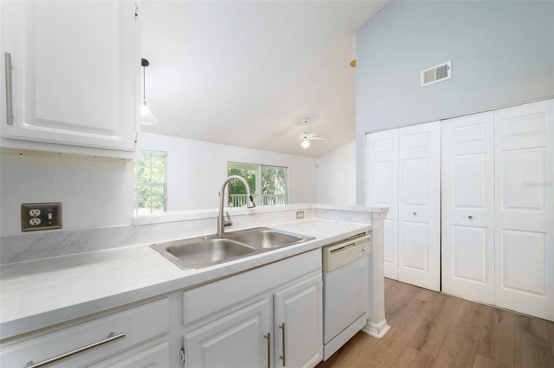 10000 SW 52nd Avenue Gainesville FL 32608