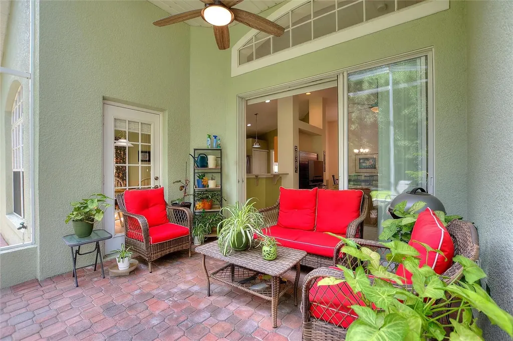 612 Vista Oaks Way Davenport FL 33837