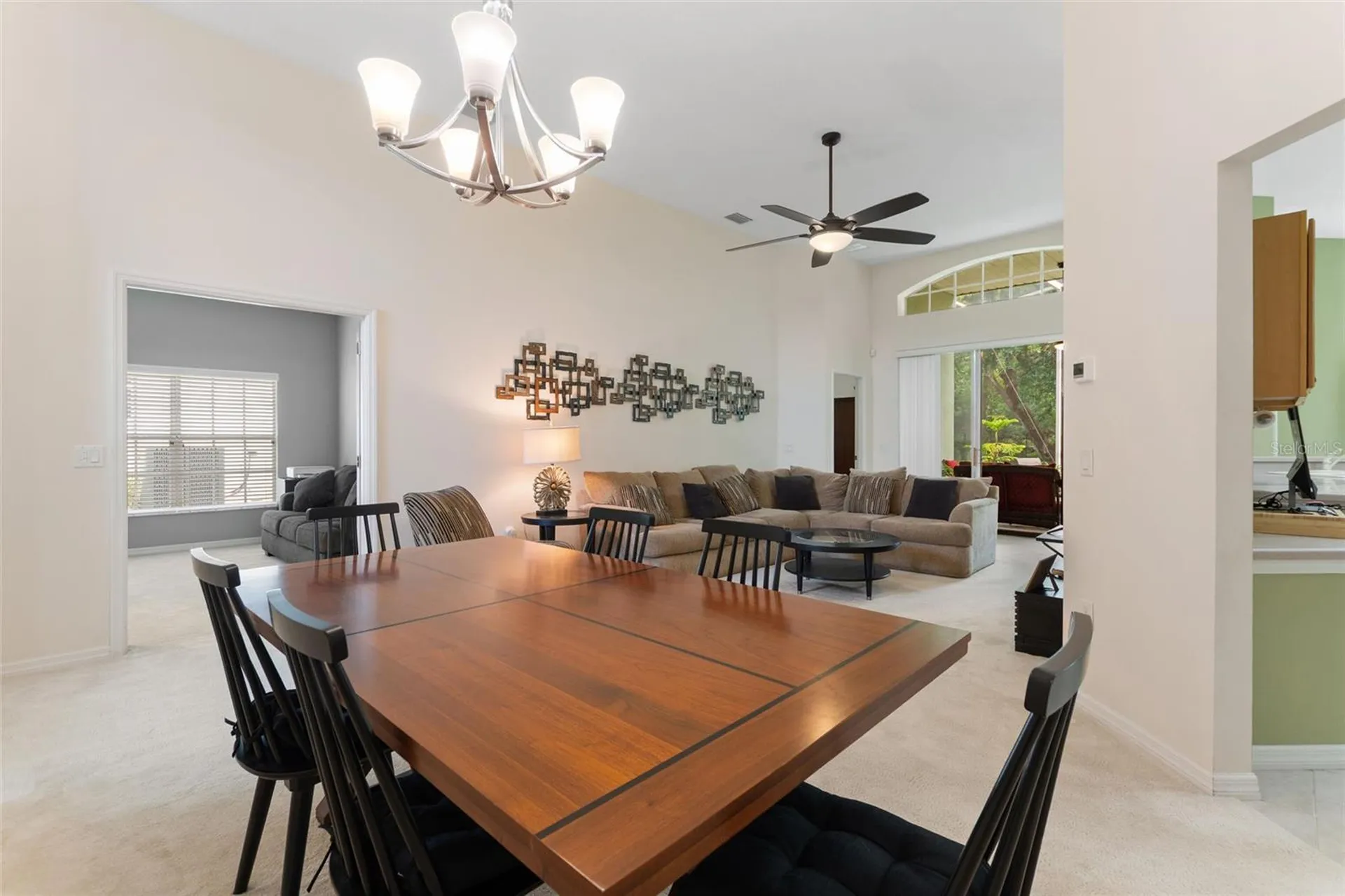 612 Vista Oaks Way Davenport FL 33837