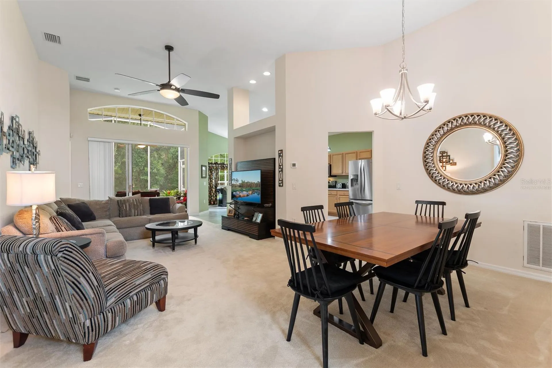 612 Vista Oaks Way Davenport FL 33837