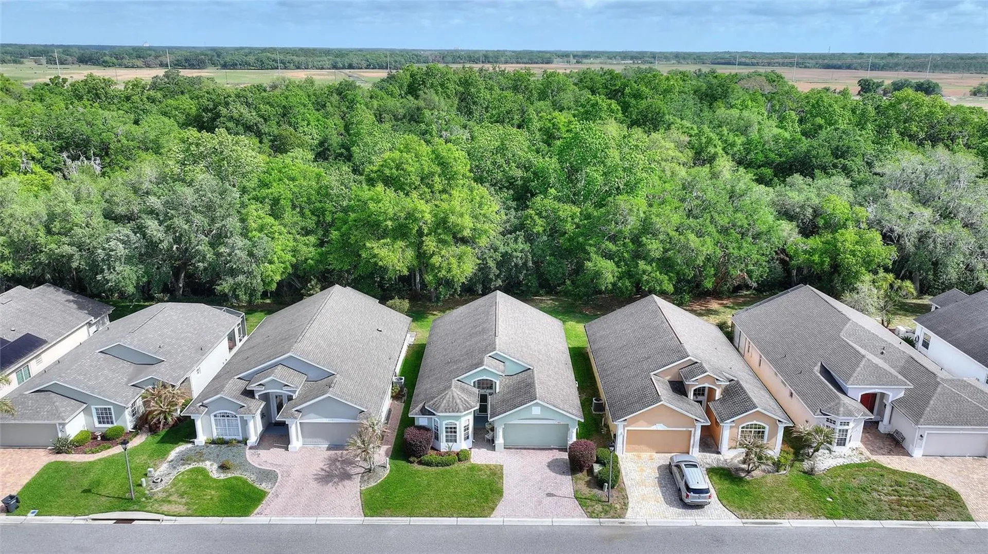 612 Vista Oaks Way Davenport FL 33837
