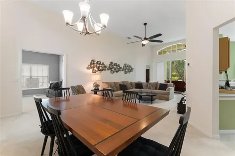 612 Vista Oaks Way Davenport FL 33837