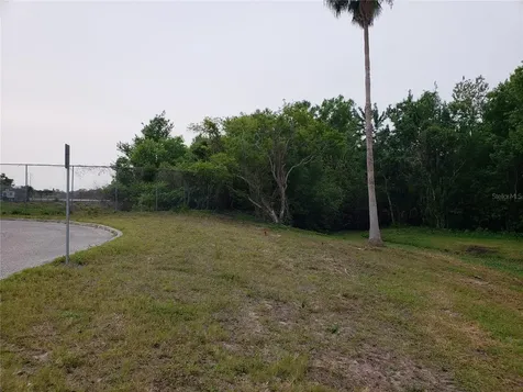 Grosse Avenue Tarpon Springs FL 34689