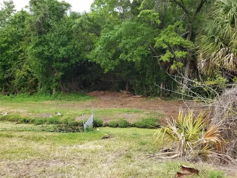 Grosse Avenue Tarpon Springs FL 34689