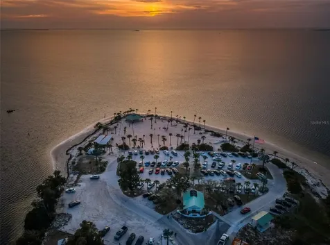Grosse Avenue Tarpon Springs FL 34689