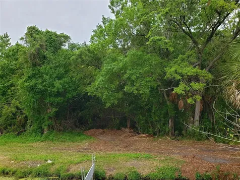 Grosse Avenue Tarpon Springs FL 34689