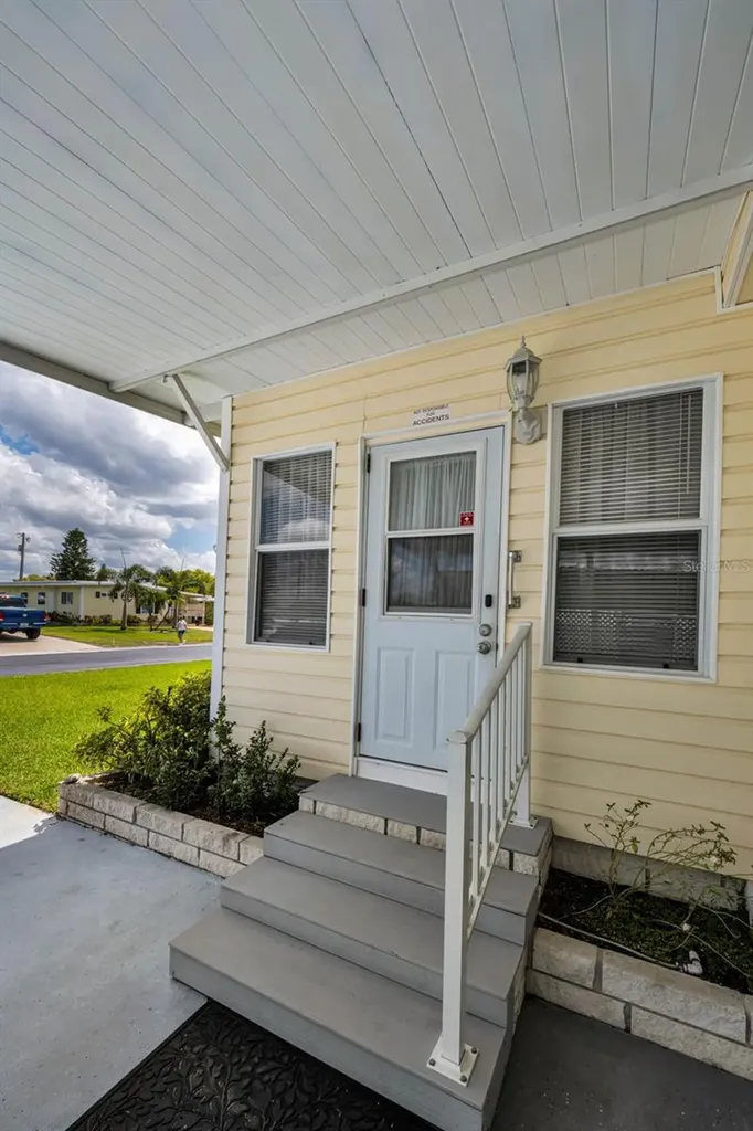 29 Concord Lane Palm Harbor FL 34684