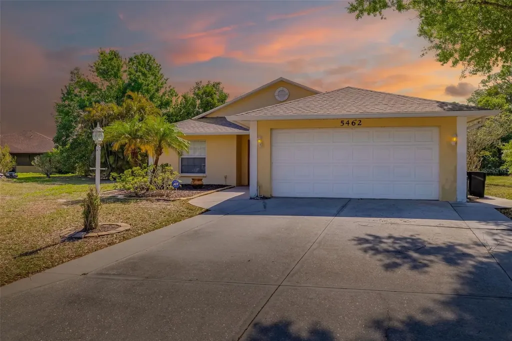 5462 Cynthia Lane Sarasota FL 34235